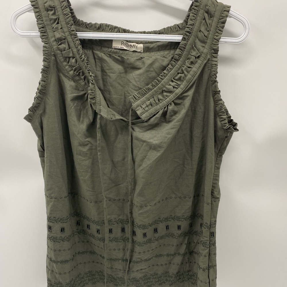 ROMY WOMENS TOP SLEEVELESS GREEN Medium